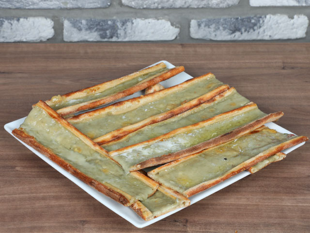 TULUM PEYNİRLİ PİDE